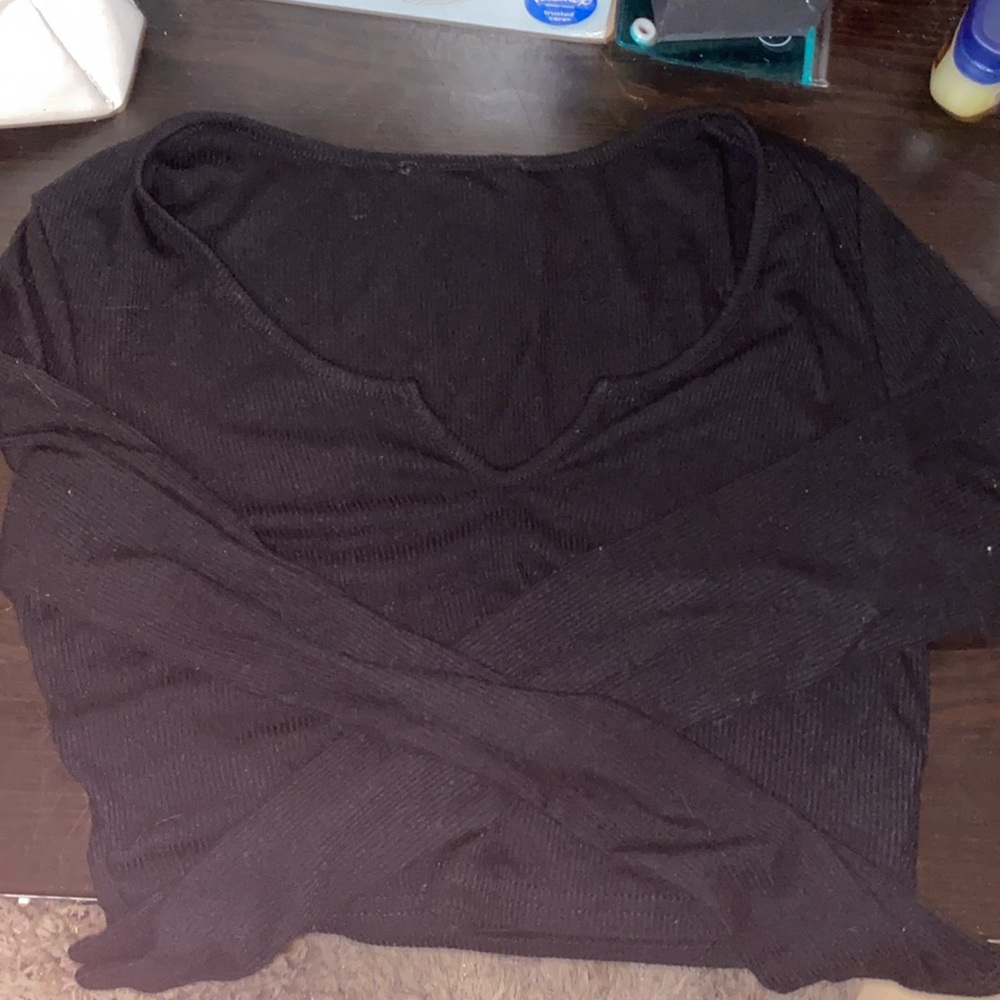 Long sleeve crop top